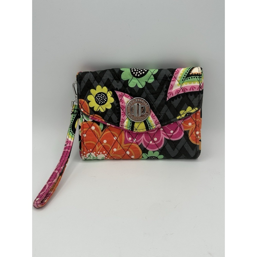Vera Bradley Floral Ziggy Zinnia 100% Cotton Wristlet Purse Wallet with Turnlock